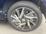 アルミホイール装着☆足回りが引き締まって見えてカッコいいですね☆