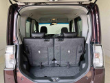 広々ラゲッジスペースです。いろんな荷物も積み込みしやすくなってます!!