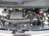 【外装】エンジンルーム 大きなサビ等もなく良好です。