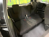 3列目シートはもちろん状態良好☆大人でもゆったりと座って頂けますので、大人数でのお出かけもラクラクです♪ご家族で、気の知れた仲間で、ドライブに行くのが楽しみですね♪