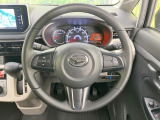 ステアリングも使用感が少なく、きれいな状態となっております♪