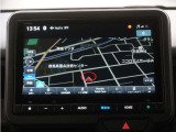 8インチHondaCONNECTナビ(VXM-245ZFEi)&バックカメラが装備されているので、普段の使い勝手もロングドライブも快適です。