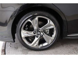 純正アルミホイール【タイヤサイズ225/45R18】