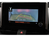 バックガイドモニターで後方の確認が出来て安心です。