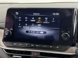 日産メーカーナビ、フルセグTV、AppleCarPlay・Bluetooth機能が付いておりますので快適にドライブを楽しむ事が出来ます。