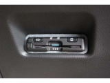 もちろんETC付きでビルトインタイプを装備!見た目もスマート♪高速道路の料金所も楽々通過♪