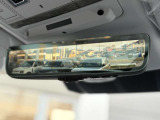 【クリアサイトインテリアリアビューミラー】メーカーOP123,000円 モニター映像で工法が確認できるルームミラーは視野角が広く設計されております。