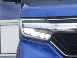 ★LEDヘッドライト搭載★ 白っぽく光る明るく省電力なLEDライト!先進的な白い輝きでフロントフェースを引き締めます☆