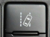 車線逸脱警報装置を装備しております。