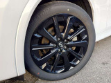 純正アルミホイール装着