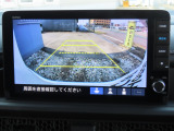 リアワイドカメラシステム!従来の視野に加えて、後方側方を約180&deg;まで見えるワイドビューと、後方を真上から見たような視野で駐車時などに便利なトップダウンビューの3つの視野があります!