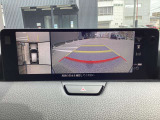 360度ビューモニター 4つのカメラで前後左右、俯瞰映像を表示、ドライバーからは見えない領域の危険認知をサポートするシステム搭載!