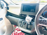 信頼と安心のアップルです。当店で買取をした車を厳選して並べさせて頂いております!下取りのご相談もお気軽に御相談ください!御不明な点・ご質問はお店までご連絡を下さい。無料電話 0078-6003-597420 です。