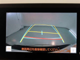 バックガイドモニターで、後方を確認しながら安心して駐車することができます。運転初心者も熟練者も必須の機能ですよ!