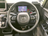 ステアリングも使用感が少なく、きれいな状態となっております♪