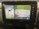 【アラウンドビューモニター】専用のカメラにより、上から見下ろしたような視点で360度クルマの周囲を確認することができます☆死角部分も確認しやすく、狭い場所での切り返しや駐車もスムーズに行えます。