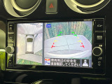 【アラウンドビューモニター】専用のカメラにより、上から見下ろしたような視点で360度クルマの周囲を確認することができます☆死角部分も確認しやすく、狭い場所での切り返しや駐車もスムーズに行えます。
