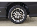 純正16AW!タイヤサイズは205/55R16になります!