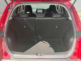 ラゲッジスペースも広々していて荷物もたくさん載りそうです。普段のお買い物もこれだけのスペースがあれば安心です。