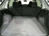 販売店オプションのラゲッジソフトトレー付きのお車になります★