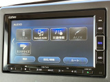 純正インターナビ付きでフルセグ・DVD再生・Bluetoothなど付いてとても便利な車両です♪