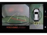 ハンドル操作にあわせてガイドラインが変化するバックガイドモニター搭載。全方位、フロント、左右側面モニターも搭載しているので、周囲の状況を確認しながら駐車出来ます。慣れない場所でも心強いですよ。