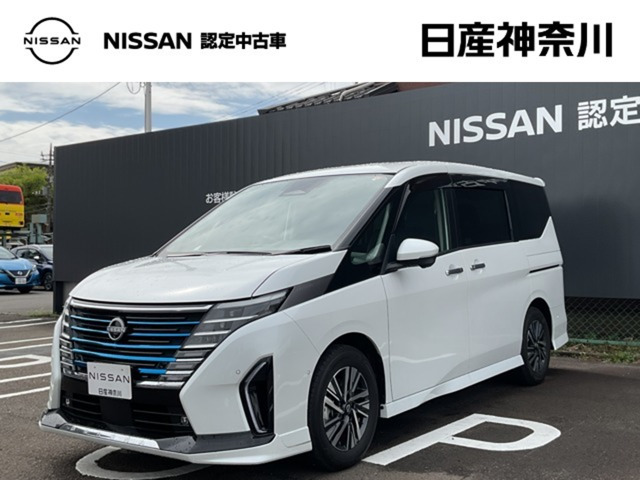 セレナ 1.4 e-POWER ルキシオン 