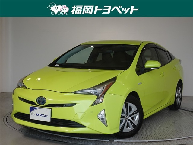 トヨタ プリウス 