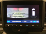 バックでの車庫入れも安心です! リアカメラが付いているバックモニター付のナビを装備しております。バンパーについているソナーや、操作線もついており距離感も画面から確認できます。