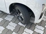 タイヤの溝もございます。