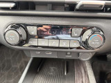 ★オ-トエアコン★温度設定だけで車がいつも快適に自動調整します♪風量や吹き出し口も自動で行われます。もちろんお好みの設定にも調整可能です♪