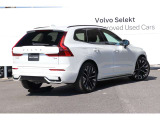 XC60 ウルトラ T6 AWD プラグイン ハイブリッド 4WD 
