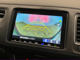 【バックカメラ】リバースにするだけで映ります、後方の安全確認や、狭い駐車場での車庫入れ、雨の日や夜間など視界の悪い時に便利です!安全にバックする為には欠かせない装備です。