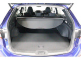 大容量のラゲッジルーム。リヤシートのバックレストを分割して倒す事で拡張出来ます。