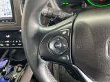 ステアリングの左側にはオーディオコントロールスイッチを装備!ハンドルから手を離さずにオーディオを操作できるのはとても安全で便利ですね♪