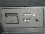 USB-Aに対応しており、市販の充電ケーブルがあれば、スマホ充電できます。