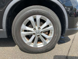 アルミホイール装着しております。