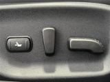 ◆電動パワーシート◆スイッチでシートポジションの調節が可能なパワーシート。快適な運転姿勢が実現でき、ドライブを一層お楽しみ頂けます。
