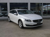 V60 D4 SE ディーゼル 