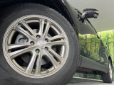 【17インチアルミホイール】外観にマッチしたアルミホイールを装着しております。各種アルミホイールや、スタッドレスタイヤも取扱いしております。是非ご相談ください♪