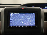 ナビ装着です。ナビがあれば長距離ドライブや知らない場所に行くのも安心ですね