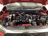 エンジンルームとてもきれいです。エンジンの調子も好調ですよ!