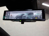 スマートルームミラー★車両後方のカメラ映像をミラー面に移して、いつでもクリアな後方視界を確保します♪