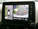 アラウンドビューモニター付きです 上から見たイメージで駐車出来ますので車庫入れの苦手な方も楽に駐車出来ます♪
