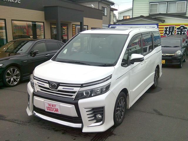 ヴォクシー 2.0 ZS 4WD 
