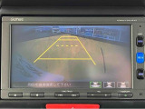 バックカメラ装着済!後退時、画面で後方の視界をサポートします。