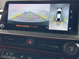 上からの視点で狭い駐車場への駐車に役立つ、アラウンドビューモニター対応メモリーナビ装備。駐車支援システムも装備されております。