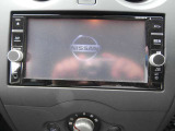 純正ナビで、初めての道や遠出でも安心、もちろんCDプレーヤー搭載なので、好きな音楽を聴きながら楽しいドライブを♪