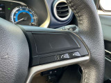 ステアリングも使用感が少なく、きれいな状態です