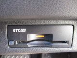 ETC2.0 高速道路を利用する際、ノンストップで料金所を通過できます。別途セットアップ料金がかかります